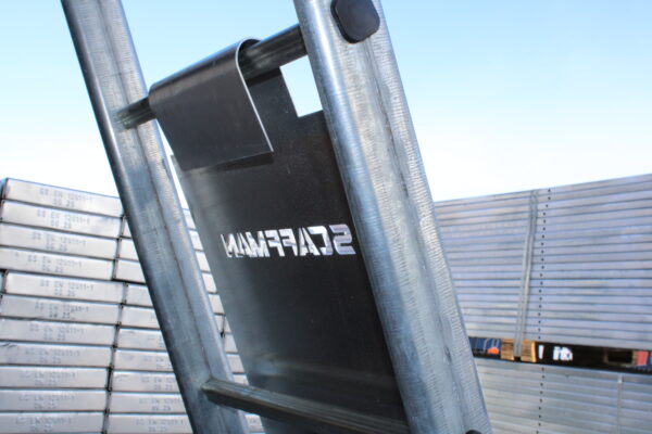 Scaffman Ladder Guard with Lock & Chain - Image 2